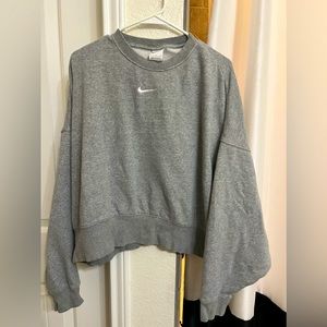 ‼️SOLD‼️Nike oversized sweater